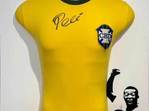 Vente aux enchères de pop art et sport à Lille ce mardi