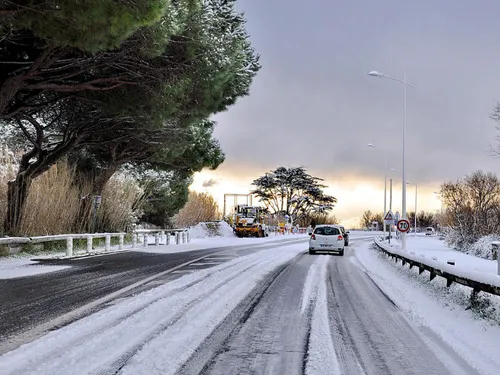 Neige et verglas : les mesures prises par la préfecture