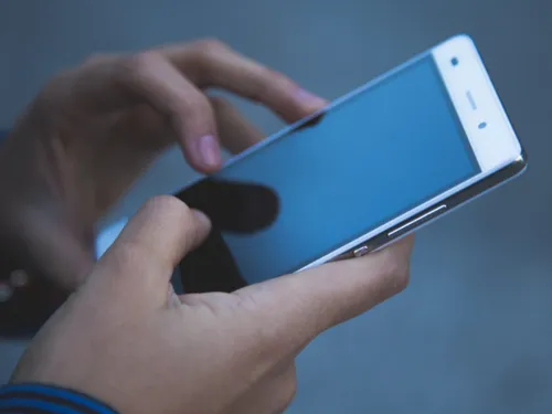 L'interdiction du téléphone portable au lycée adoptée