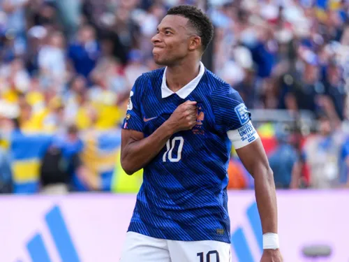 Deux nouveaux records pour l'Equipe de France de football...!
