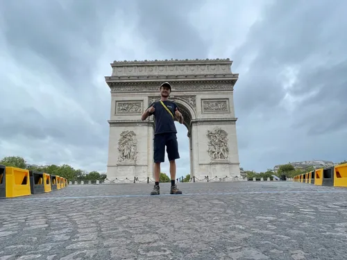 Le lillois Maxence manutentionnaire sur le Tour de France !