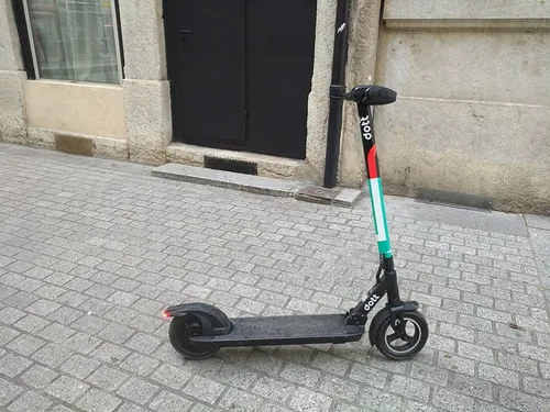 Casque obligatoire pour les trottinettes électriques : Le Touquet y...