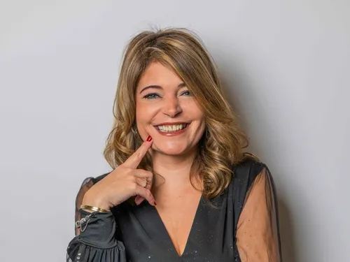 ECOUTEZ LE SET DE DJ SOFI !