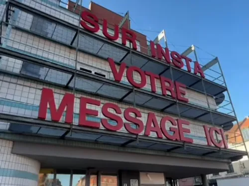 Le Colisée de Roubaix affiche votre message !
