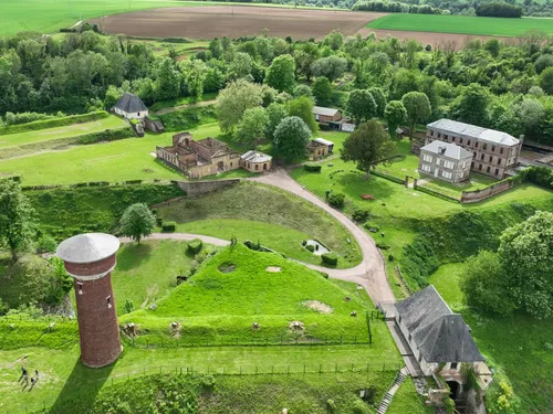 Une enquête autour de Tolkien à la Citadelle de Doullens