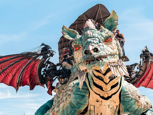 Après le Dragon, un Varan va débarquer à Calais