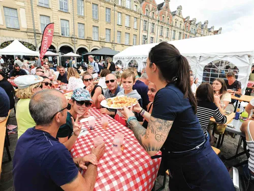 C'est la fête de l'Andouillette ce week-end à Arras ! 