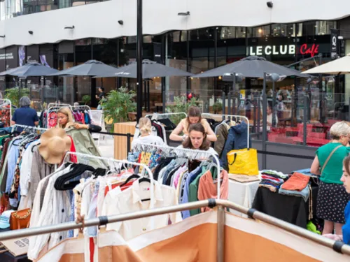 La braderie des commerçants à Lillenium 