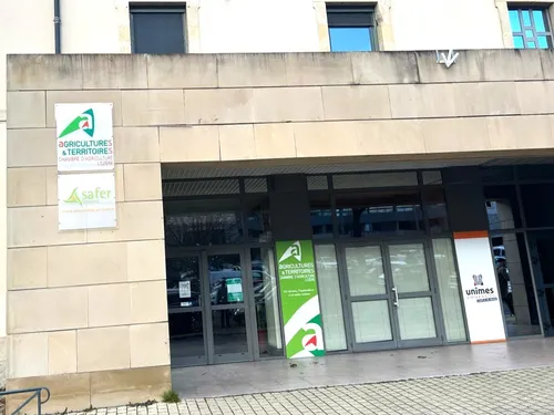 La chambre d'agriculture de Lozère a-t-elle ou non été mise sous...