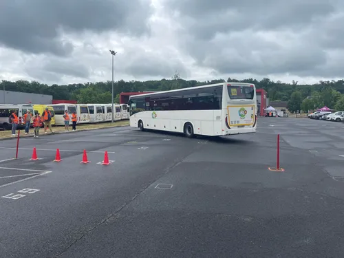 Les conducteurs de bus Transdev se défient à Brive