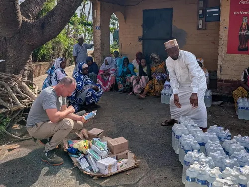 "A Mayotte il faut choisir entre l'eau, le réseau, l'essence ou...
