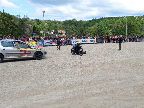 Plus de 700 lycéens de Rodez et d’Aubin face aux dangers de la route.
