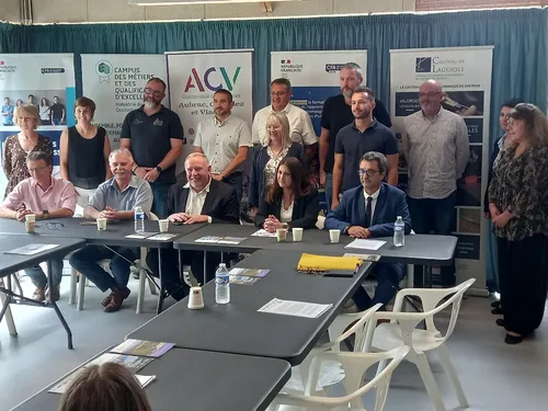 Une formation diplômante de coutelier à Laguiole