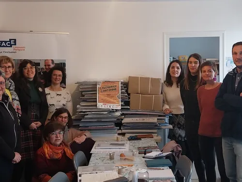 Brive : la collecte des vieux calendriers a débuté