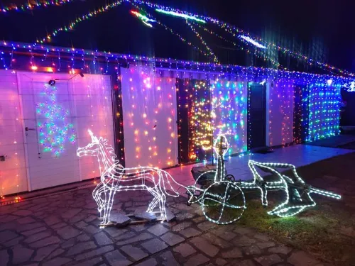  Les maisons illuminées ont le vent en poupe