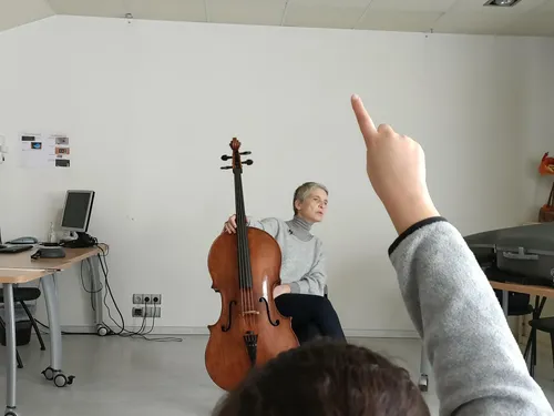 Anne Gastinel au Collège Jean Moulin