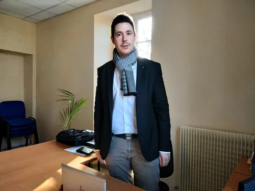 "Si on supprime une classe on renverra la facture" prévient ce...