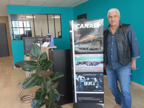 Tchi tchaa...Canal + souffle ses 40 bougies !