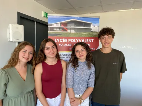 Deuxième d’un concours, ces lycéens vont au Bourget à la rencontre...