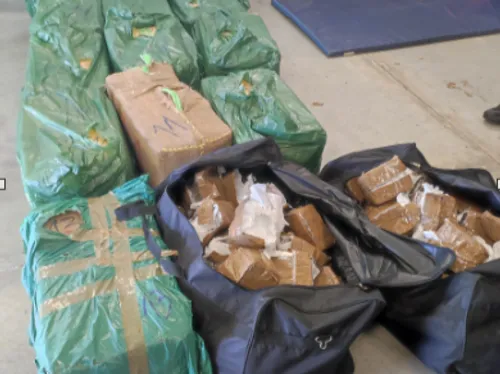 Plus de 594 kilos de cannabis saisis dans le Cantal