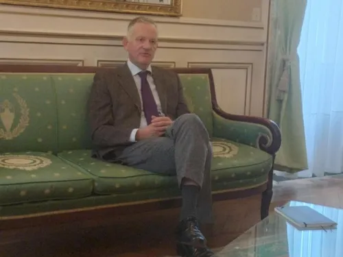 "Plus un homme de terrain que de dossier" : le nouveau préfêt de la...