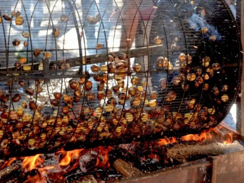La châtaigne à la fête puissance 1000 à Laguépie