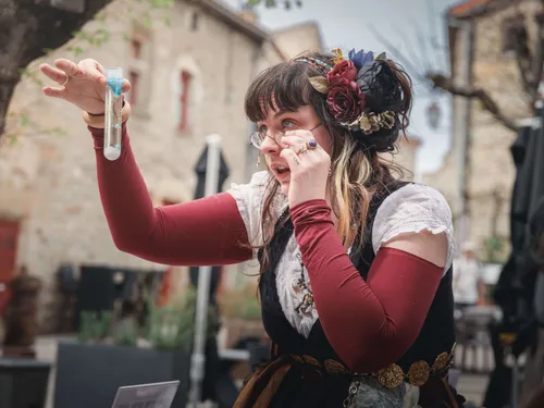 Et si vous plongiez à l'époque médiévale pour sauver votre village...