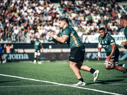 “Ramener quelque chose pour le public” : l’USM avec fierté chez le...