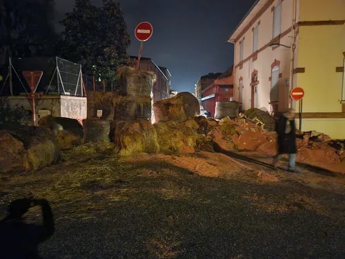 Colère des agriculteurs : des nouveaux déversements à...