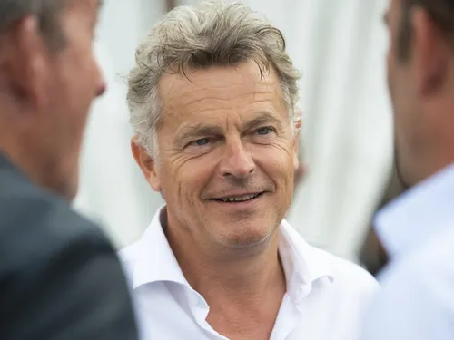 Retraites : "Je demande au Premier ministre de dire que tout reste...