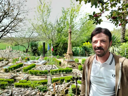 A vendre : maison à Vaïssac avec vue sur Paris…