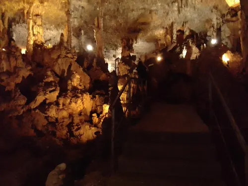 En Corrèze, pour pallier à la canicule, les touristes profitent du...