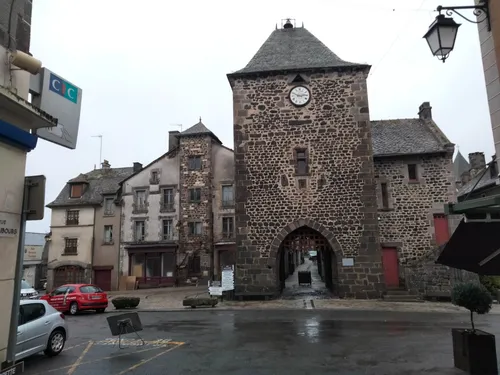 Ça vaut le détour : Le prince de Monaco en Carladès