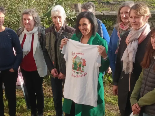 L'agriculture au féminin au menu de la visite de Salima Saa