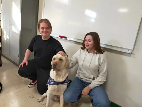 Urda, un labrador pour la réussite scolaire à Aurillac