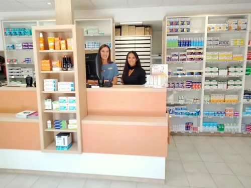 Après deux ans sans pharmacie, ce village lozérien a de nouveau...