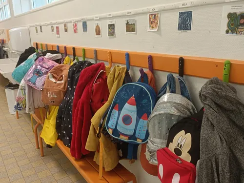 Moins d’élèves, nouvelle méthode : l’Éducation nationale teste une...