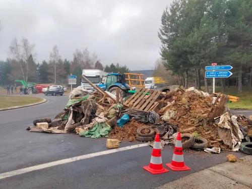 Les points de blocage se multiplient dans nos départements