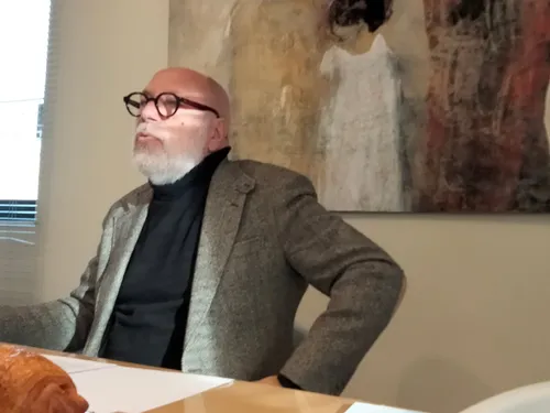 A l'heure des voeux le   sénateur cantalien  Stéphane Sautarel ...