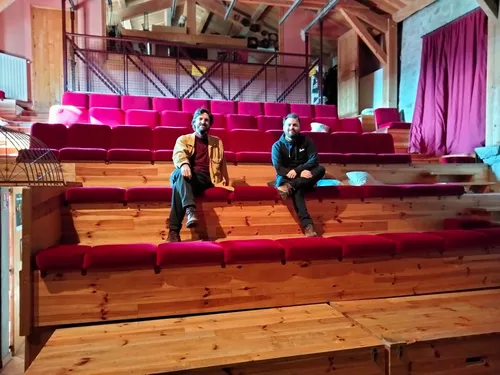 Lozère. Devenus comédiens professionnels, ils reprennent le théâtre...
