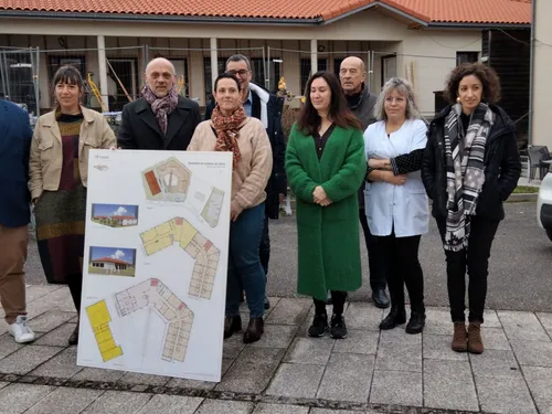  Il est possible de se former aux métiers du social et...