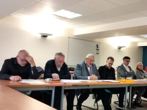 Une nouvelle gouvernance pour les cités cantaliennes de l’automne