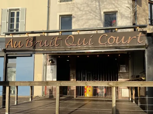 Les jeunes boudent les boîtes de nuit