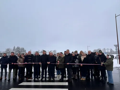 La Zone   d’activités de la Dinotte 2 a été inaugurée samedi  8...