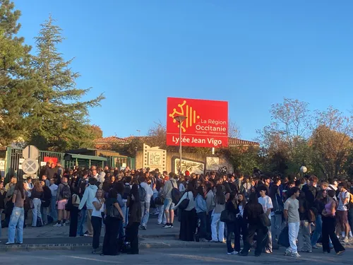 Millau : le personnel du lycée Jean Vigo est à bout