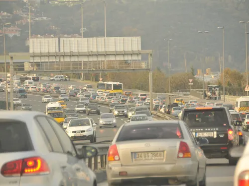 Originaire du Gers, le nonagénaire prend la rocade de Montauban à...