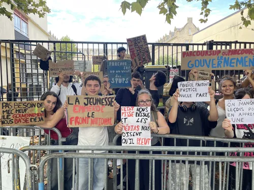 Brive : le lycée d’Arsonval bloqué par des lycéens