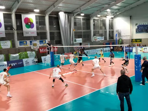 Le Mende Volley Lozère devient le MLVB et quitte le monde...