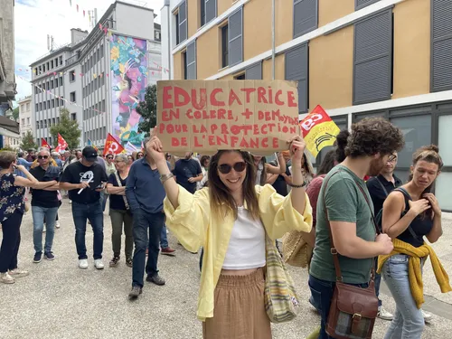 La fonction publique mobilisée à Tulle