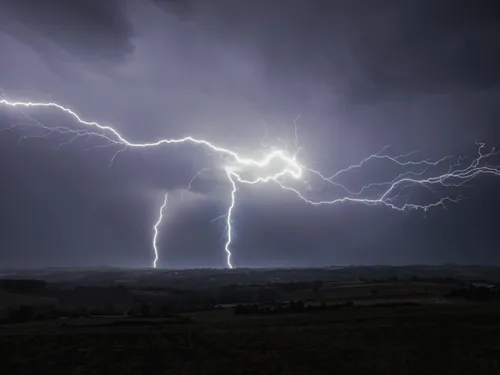 Ils chassent les orages pour immortaliser ces images extraordinaires